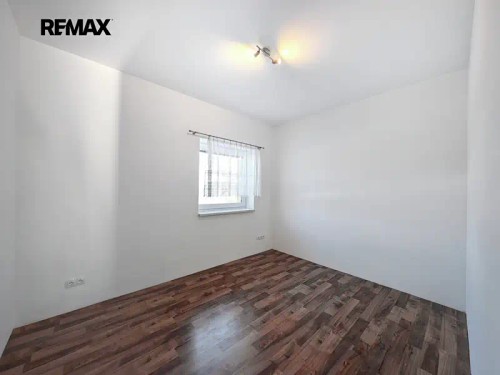 Prodej stavebního pozemku 3066 m²