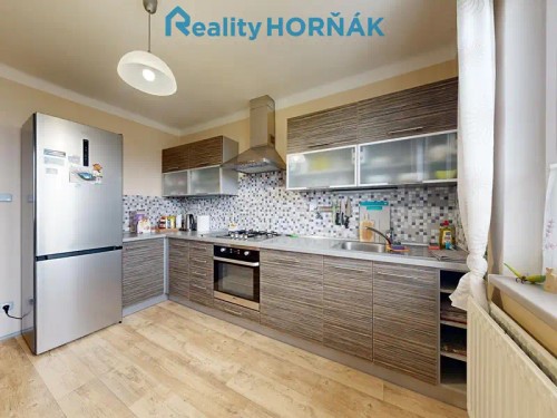 Prodej domu 360 m², pozemek 2030 m²