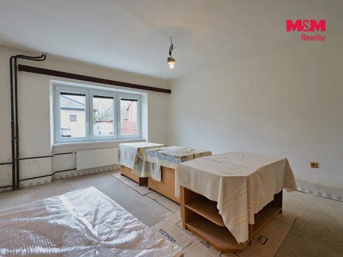 Prodej domu 240 m², pozemek 1701 m²