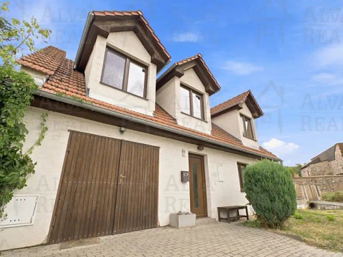 Prodej domu 141 m², pozemek 984 m²