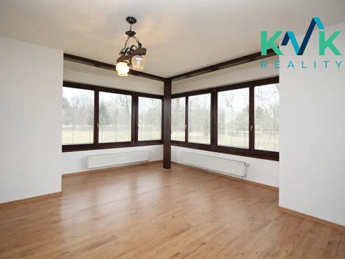 Prodej domu 192 m², pozemek 5673 m²