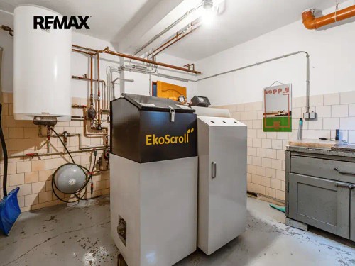 Prodej domu 328 m², pozemek 758 m²