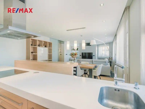 Prodej atypického bytu 160 m²