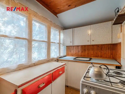 Prodaná  chata 30 m², pozemek 182 m²