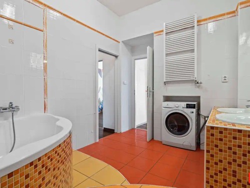 Prodej bytu 4+kk 120 m²