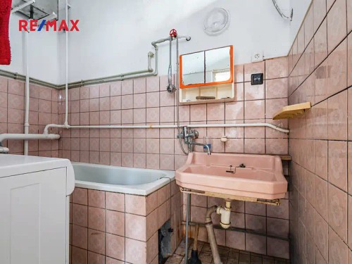 Prodej domu 220 m², pozemek 993 m²