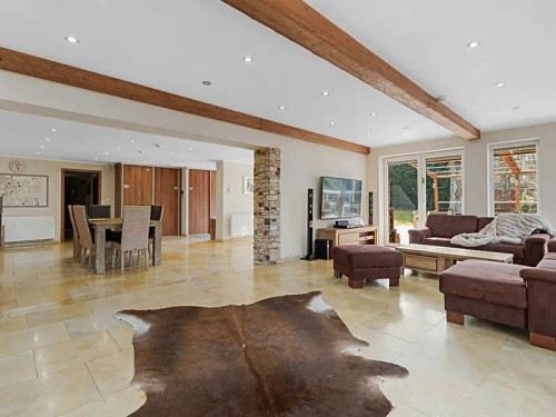 Prodej domu 247 m², pozemek 1300 m²