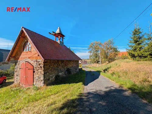 Prodej domu 300 m², pozemek 2000 m²