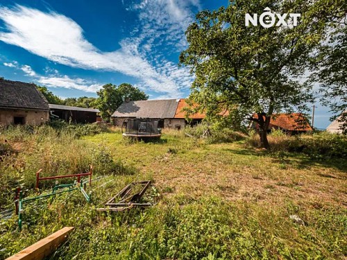 Prodej domu 330 m², pozemek 3898 m²