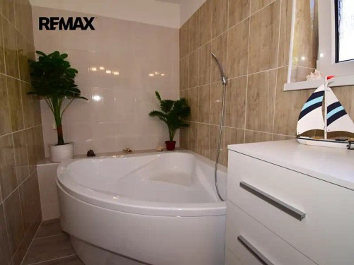 Prodaná  chalupa 190 m², pozemek 741 m²