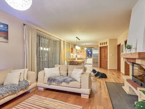 Prodej domu 239 m², pozemek 1300 m²