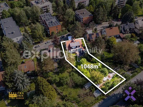 Prodej domu 322 m², pozemek 1048 m²