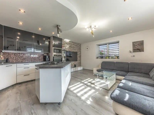 Prodej domu 205 m², pozemek 1157 m²