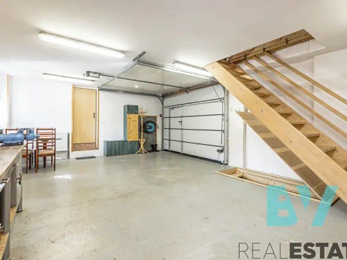 Prodej domu 186 m², pozemek 871 m²