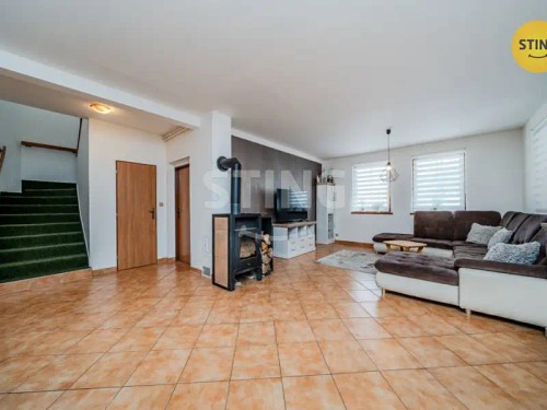 Prodej domu 197 m², pozemek 4419 m²