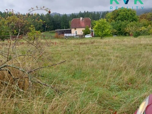 Prodej stavebního pozemku 1112 m²