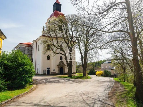 Prodej stavebního pozemku 869 m²