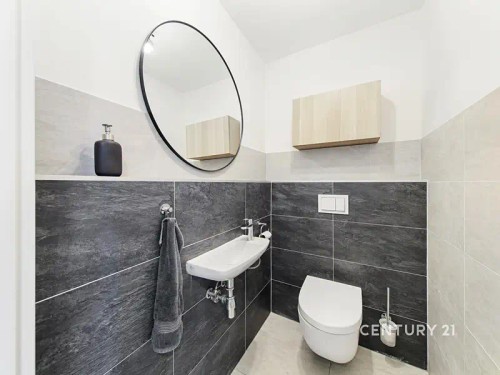 Prodej bytu 4+kk 117 m²