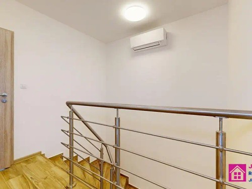 Prodej domu 214 m², pozemek 305 m²