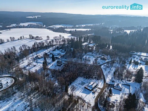 Prodej stavebního pozemku 2270 m²