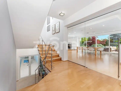 Prodej vily 479 m², pozemek 1503 m²