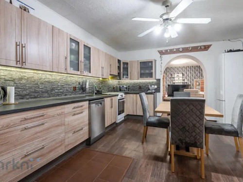 Prodej domu 128 m², pozemek 1623 m²