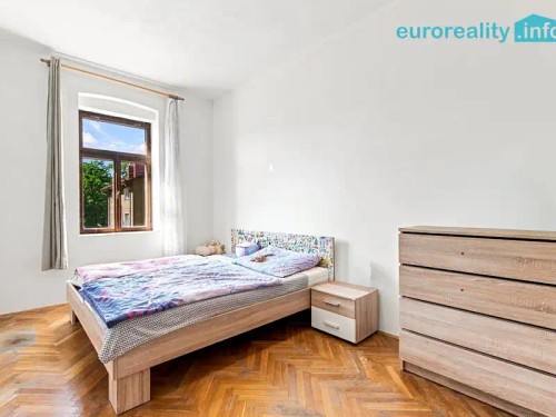 Prodej domu 213 m², pozemek 1424 m²