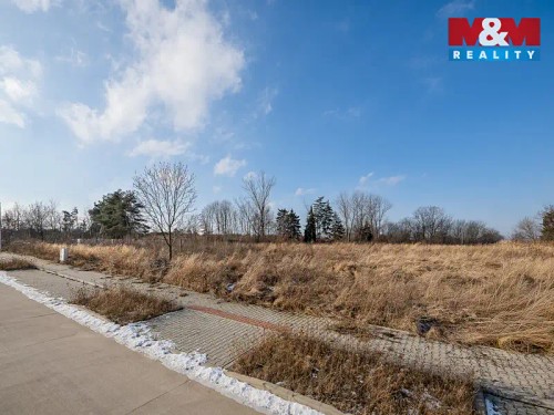 Prodej stavebního pozemku 1061 m²