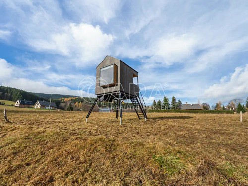 Prodej stavebního pozemku 4018 m²