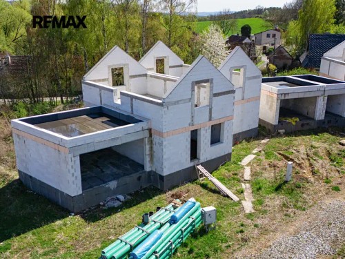 Prodej stavebního pozemku 7643 m²