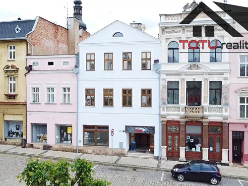 Prodej domu 490 m², pozemek 398 m²