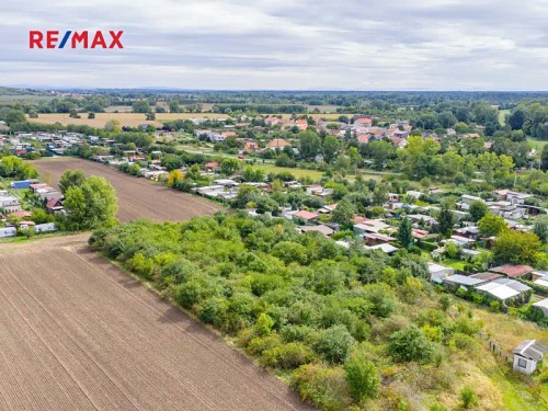 Prodej stavebního pozemku 6037 m²