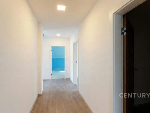 Prodej domu 319 m², pozemek 499 m²