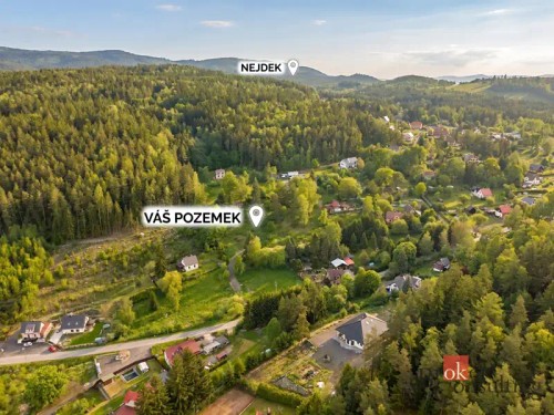 Prodej stavebního pozemku 852 m²
