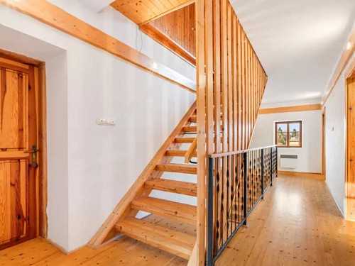 Prodej domu 380 m², pozemek 3366 m²