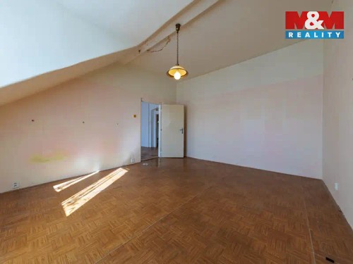 Prodej bytu 4+1 146 m²