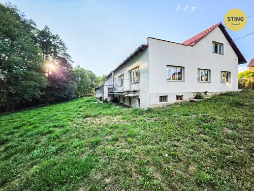 Prodej domu 340 m², pozemek 2398 m²