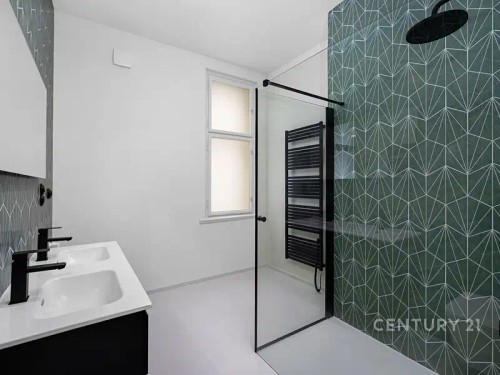 Prodej bytu 4+kk 104 m²