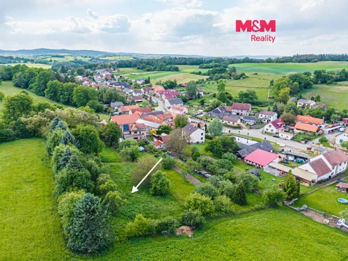 Prodej stavebního pozemku 1693 m²