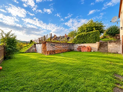 Prodej domu 254 m², pozemek 1235 m²