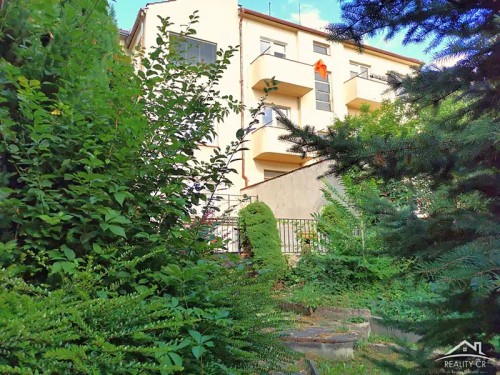 Prodej vily 252 m², pozemek 516 m²