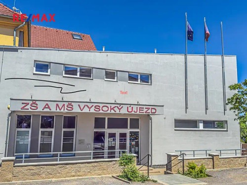 Prodej domu 378 m², pozemek 1049 m²