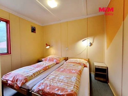 Prodej chaty 777 m², pozemek 26284 m²