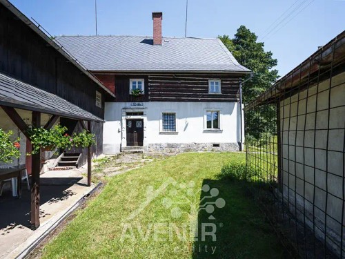 Prodej chalupy 500 m², pozemek 9000 m²