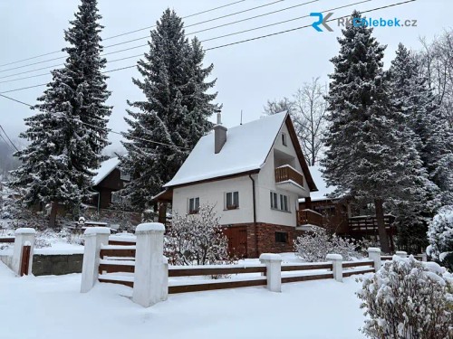 Prodej chaty 117 m², pozemek 393 m²