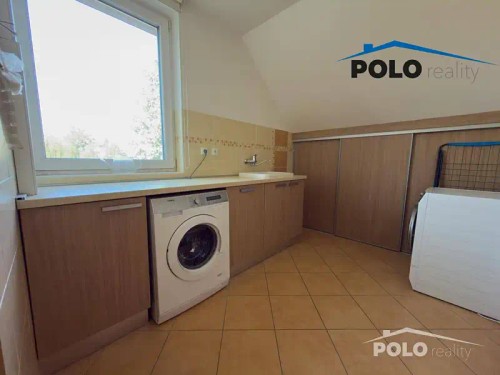 Prodej domu 197 m², pozemek 1169 m²