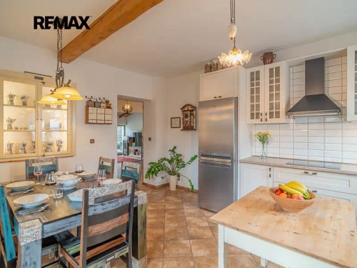 Prodej domu 296 m², pozemek 349 m²