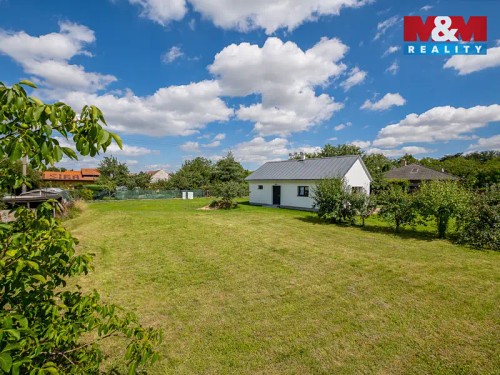 Prodej stavebního pozemku 932 m²