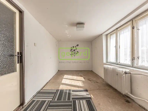 Prodej domu 100 m², pozemek 142 m²