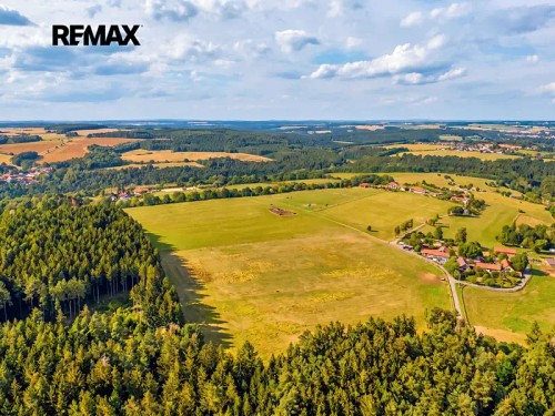 Prodej stavebního pozemku 1262 m²
